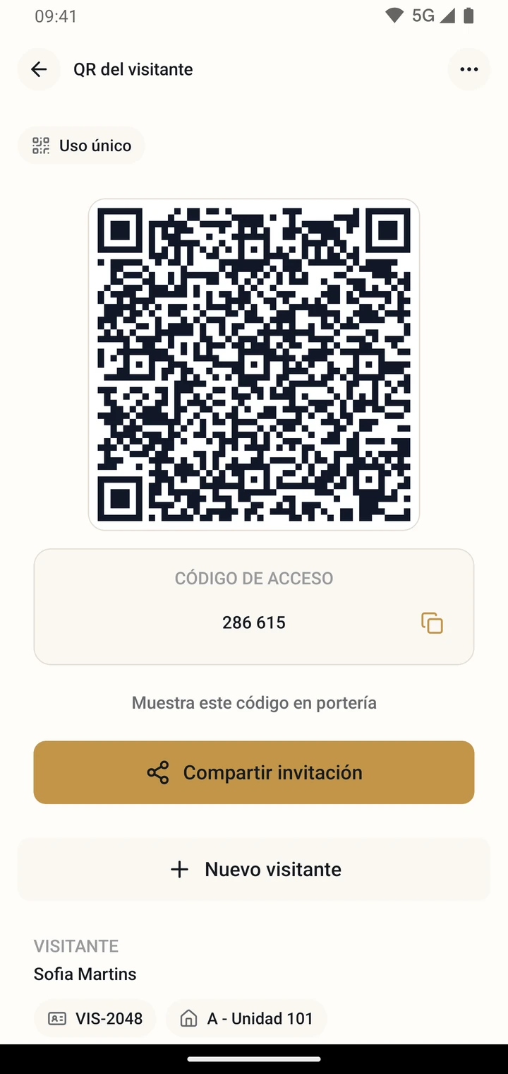 Pantalla de visitantes de CondViva con acceso por código QR